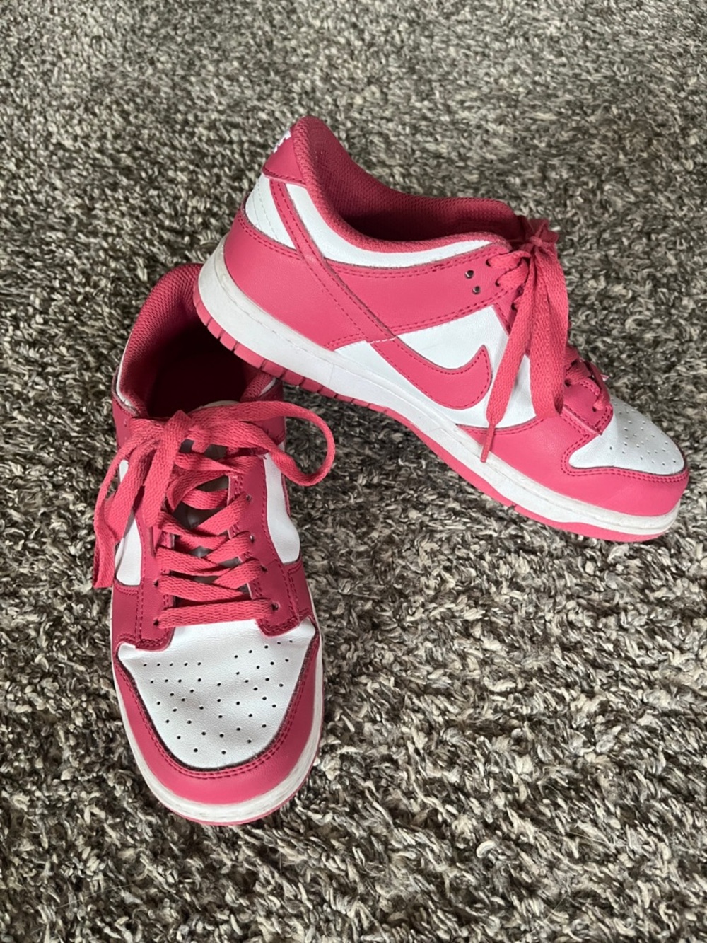 Pink Nike dunks